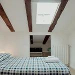 La Bussola Bianca Apartment *